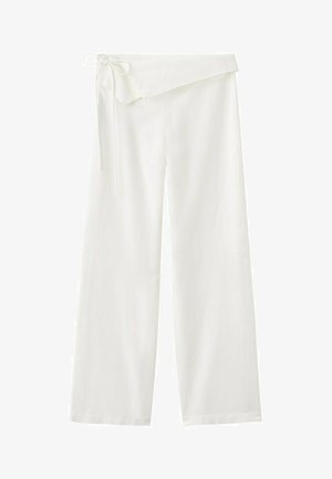 Pantalones anchos blancos con cintura alta y detalle de lazo en el lado izquierdo.