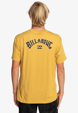 Billabong ARCH WAVE - T-shirt con stampa - gld