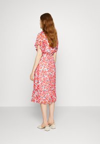 JDY Vapaa-ajan mekko - off-white