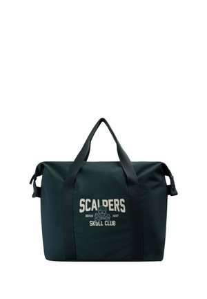 Bolsa de lona negra con asas dobles y texto "Scalpers Skull Club" junto con un logo de calavera impreso en el frente.