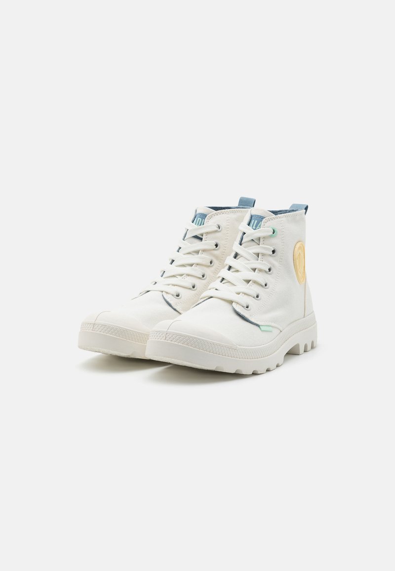 Off-White White Boots with Green and Blue Accents m_685d538b2326c8a219b3ebde.jpg main image 4
