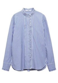 Blouse à manches longues à rayures verticales bleu et blanc avec col à volants, patte de boutonnage et poignets, présentée à plat sur un fond blanc.