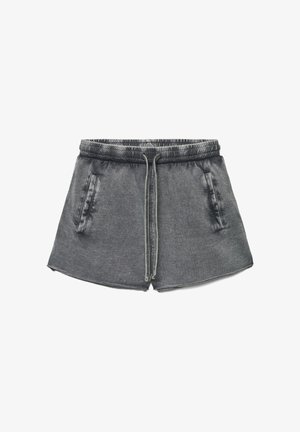 Pantaloncini casual grigi con cintura elastica e coulisse, dotati di tasche frontali e una texture leggermente consumata.