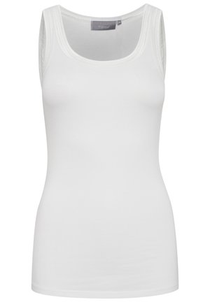 Bijela majica bez rukava od mekog, rastezljivog materijala s okruglim izrezom i uskim trakama. Ima glatku teksturu i prilagođen dizajn.
