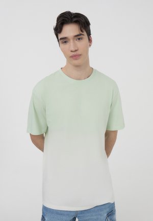 - T-shirt z nadrukiem