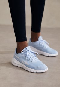 SPLIT FLEX - Scarpe da allenamento - blue/moon/footwear white