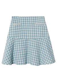 Falda a cuadros azul claro fabricada con un tejido texturizado, con forma acampanada y dos bolsillos delanteros.