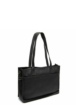 Zwarte leren tote bag met dubbele bovenhandvaten, rechthoekige vorm, externe zak en een gladde oppervlakte. Minimalistisch ontwerp zonder zichtbaar merk.