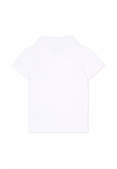 Prosty biały polo z krótkim rękawem i klasycznym kołnierzykiem, pokazany od tyłu na białym tle.