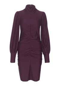 Fialové šaty s dlouhým rukávem z pružné látky, s vysokým límcem, nařasením vpředu a po stranách a přiléhavým střihem.