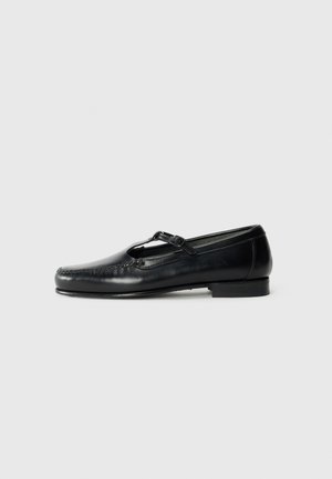 ALCALA - Zapatos sin cordones - black