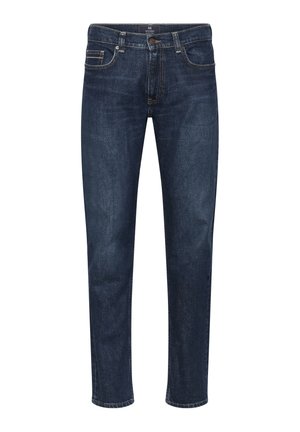 Moške temno modre slim-fit kavbojke s sprednjimi žepi, zankami za pas in gumbom za zapiranje na belem ozadju.