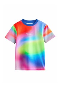 Mehrfarbiges kurzärmeliges T-Shirt mit blauem Kragen, abstraktem Regenbogenmuster und "LOS ANGELES" in Weiß auf der Vorderseite bedruckt.