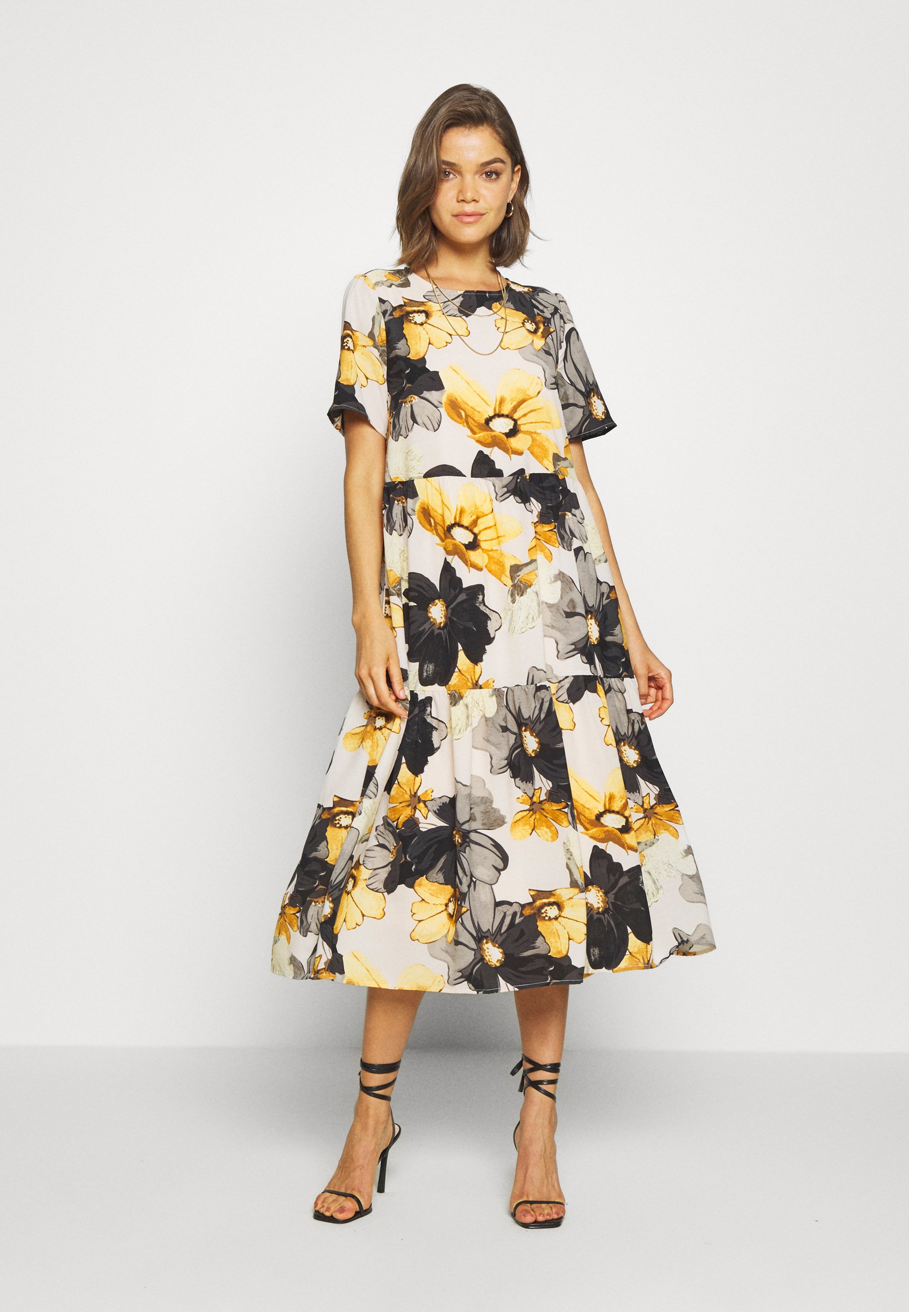 Object OBJLARA LONG DRESS FAIR Vardagsklänning gardenia Object OBJLARA LONG DRESS FAIR Vardagsklänning gardenia