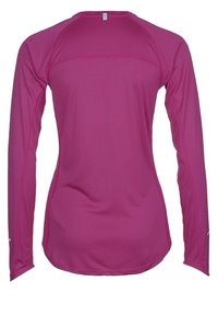 T-shirt de sport à manches longues fuchsia, fabriqué en matériau synthétique lisse, doté de manches raglan, d'un ourlet arrondi et de détails de couture contrastants.