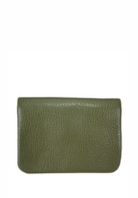 Portefeuille en cuir vert olive avec une surface texturée, affichant une forme rectangulaire lisse et des bords arrondis, sans matériel ni embellissements visibles.