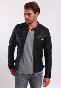 Thumbnail Image 3