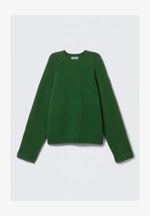 Sweater de manga longa em verde escuro, malha texturizada, com punhos, bainha e decote canelados, disposto plano sobre um fundo branco.