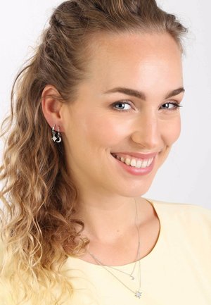 Necklace - silver-coloured
