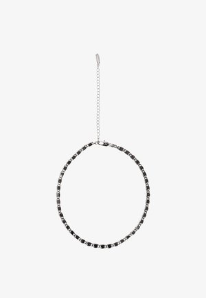 Colier din metal cu un design circular, prezentând elemente de lanț interconectate de culoare neagră și argintie. Lanț ajustabil pentru personalizarea lungimii.