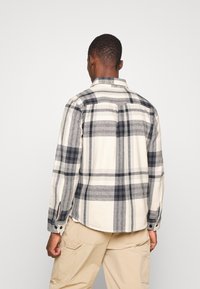 Jack & Jones PREMIUM JPRBLUDARREN OVERSHIRT - Jas - off-white/black