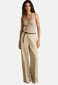 Reiss REGULAR FIT  - Liivi - neutral
