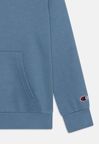Champion ICONS HOODIE CONTRAST SMALL LOGO UNISEX - Pulover s kapuco - blue