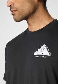 adidas Performance Camiseta deportiva - black