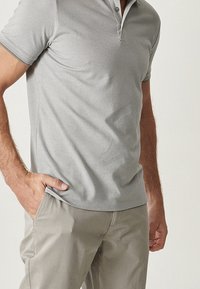 AC&CO / ALTINYILDIZ CLASSICS Poloshirt - grey