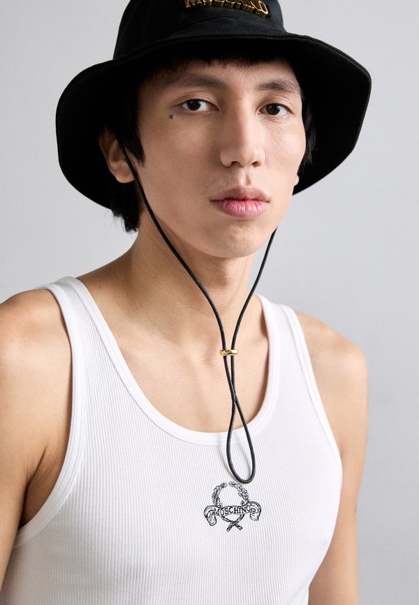 LAUREL CROWN EMBLEM - Top3