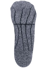 Grau gestrickte Socke mit einem strukturierten Muster, das dunkle graue Streifen zeigt, die die Konturen von Zehen und Fuß nachahmen. Weiches, dehnbares Material.