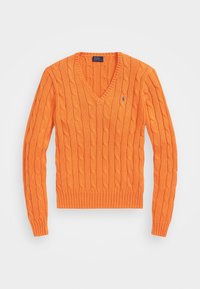 Pull orange en maille torsadée avec un col en V, un ourlet et des poignets côtelés. Présente un petit logo bleu sur la poitrine. Confectionné en tissu maille texturé.