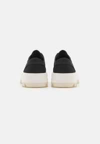 Zign Sneakers - black