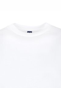 Witte korte mouwen T-shirt met een ronde halslijn. Gemaakt van gladde katoenstof, heeft een label in marineblauw bij de kraag.