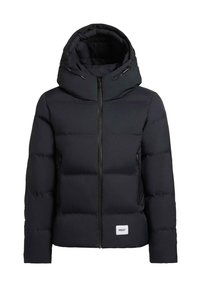 Must ehk vähendas, millel on kapuuts, ees lukk, kaks külglukuga taskut ning logokleeps allääres. Sile, tikitud tekstuur.
