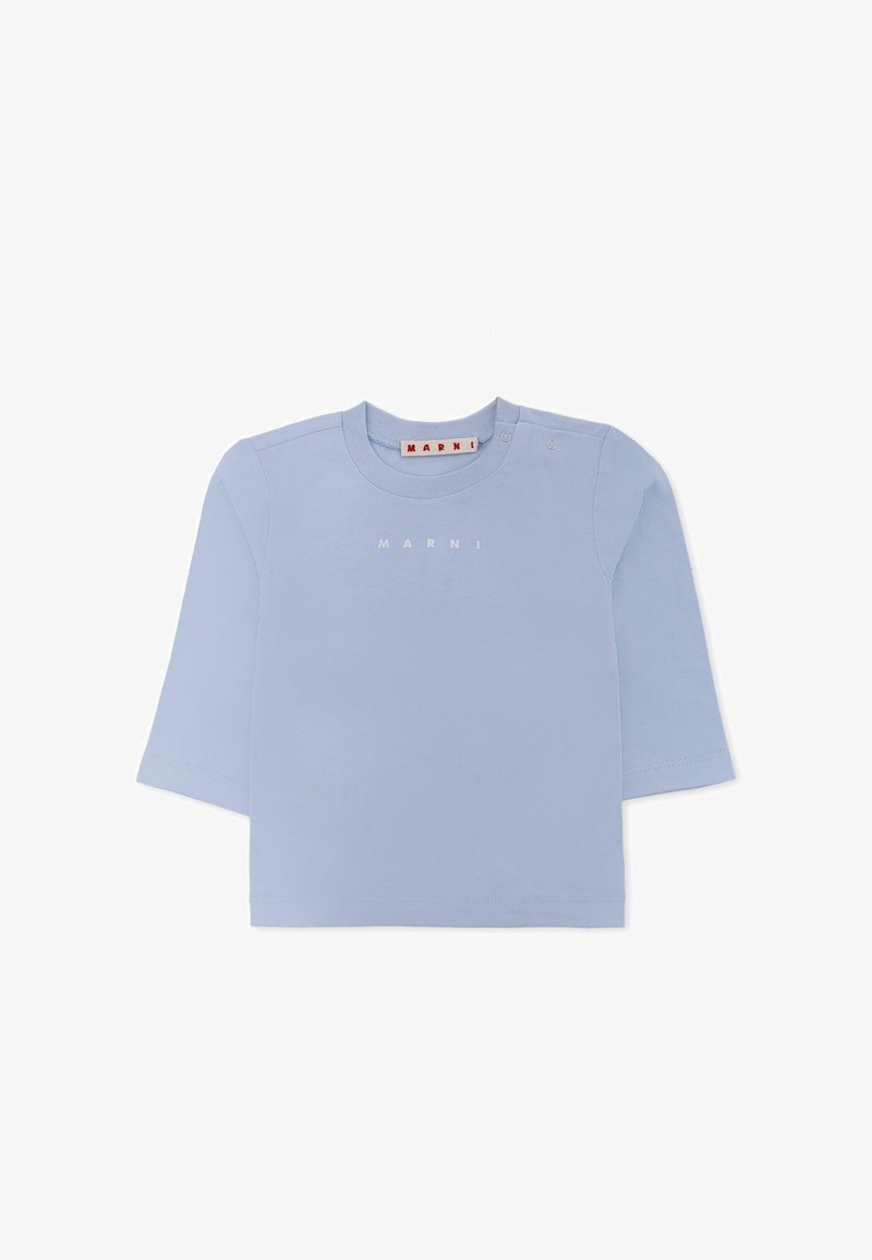 Camicia a maniche lunghe azzurro chiaro in morbido cotone con scollatura tonda e chiusura a bottoni. Presenta il logo bianco "MARNI" sul davanti.