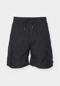 Shorts cargo bleu marine en tissu texturé avec une taille élastique et un cordon de serrage, comportant deux poches latérales et une coupe décontractée.