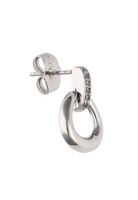 Stříbrná náušnice na šroubek s kruhovým tvarem a hladkým povrchem, zdobená malým spojovacím článkem s drahokamem u zapínání.