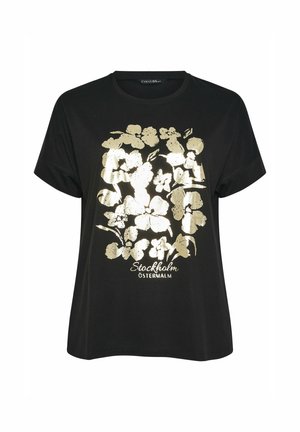 Czarny t-shirt z krótkimi rękawami, ozdobiony złotym nadrukiem kwiatowym oraz napisem „Stockholm Östermalm” na dole. Gładka tekstura tkaniny.