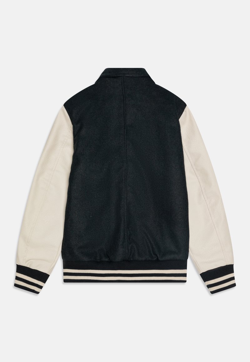 Jack Jones Junior JORCARTER VARSITY JNR Bomber Jacket forest