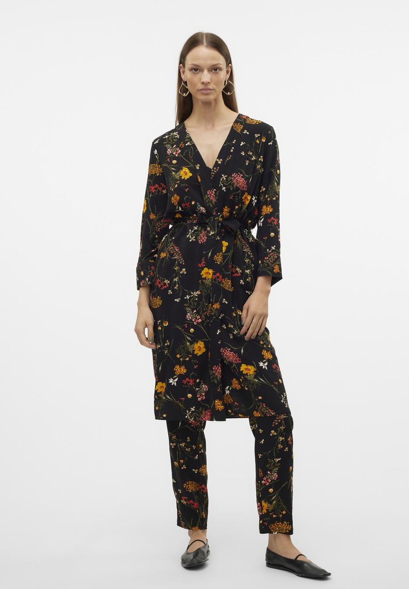 Vero Moda Lichte jas zwart Vero Moda Lichte jas zwart