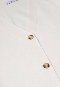 Mango Neuletakki - off-white