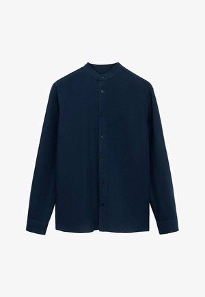 Chemise à manches longues bleu marine avec col montant, patte de boutonnage et ourlet droit. Fabriquée dans un tissu lisse sans motifs ni accents visibles.