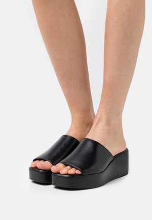 Gabor Mules à talons - black