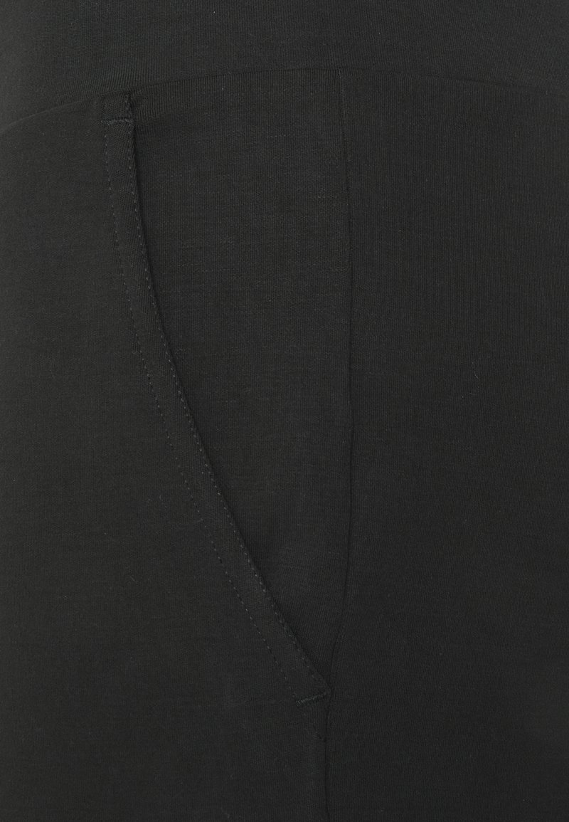 Damen Sportbekleidung | Ellesse FITZ PANT Jogginghose black/schwarz - OP10130 Damen Sportbekleidung | Ellesse FITZ PANT Jogginghose black/schwarz - OP10130
