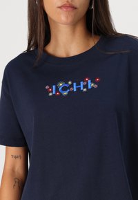 ICHI T-shirts - total eclipse