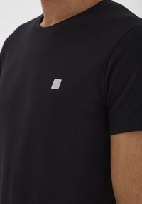 Solid SDCONNI - Osnovna majica kratkih rukava - black