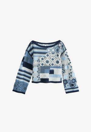 Gehaakte trui met lange mouwen met blauw, wit en marineblauw bloemrijke en geometrische patchworkpatronen.