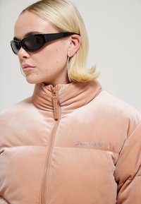 Juicy Couture Zimska jakna - café au lait