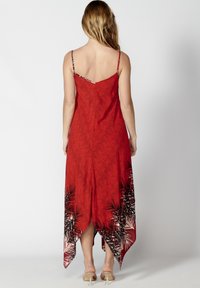 Koroshi SUMMER HIGH  - Rochie maxi - rojo red